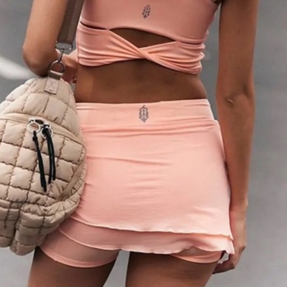 Free People Movement Little Bit of Love Skort - Picture 2 of 11
